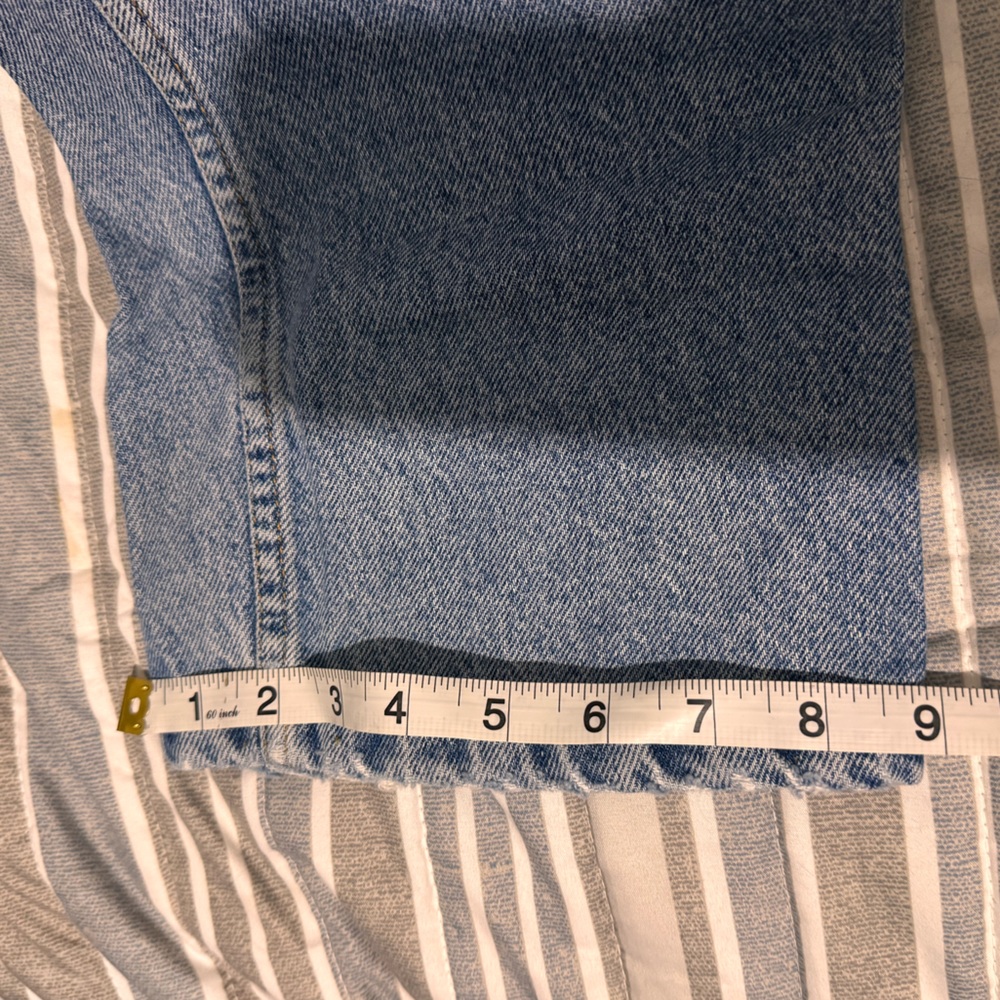 Vintage Tommy Hilfiger Women's Straight Leg Jeans - Mom Jeans - Picture 6 of 9